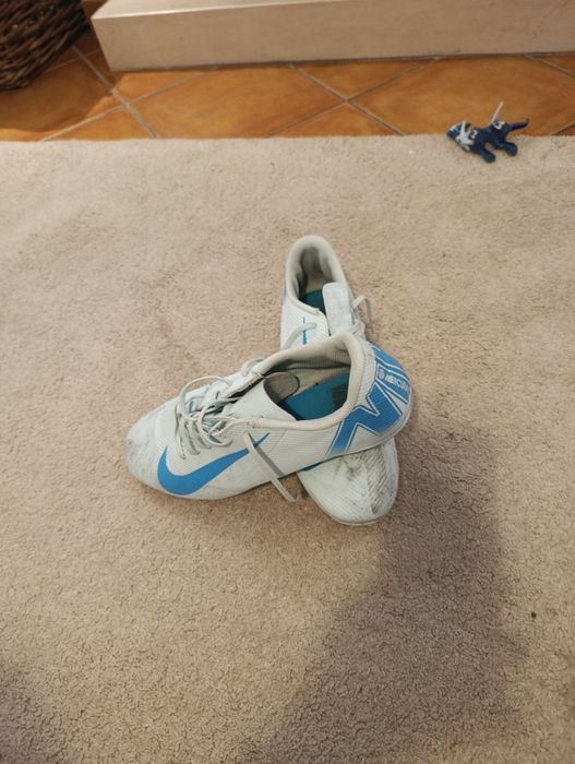 Vendo chuteiras de futebol