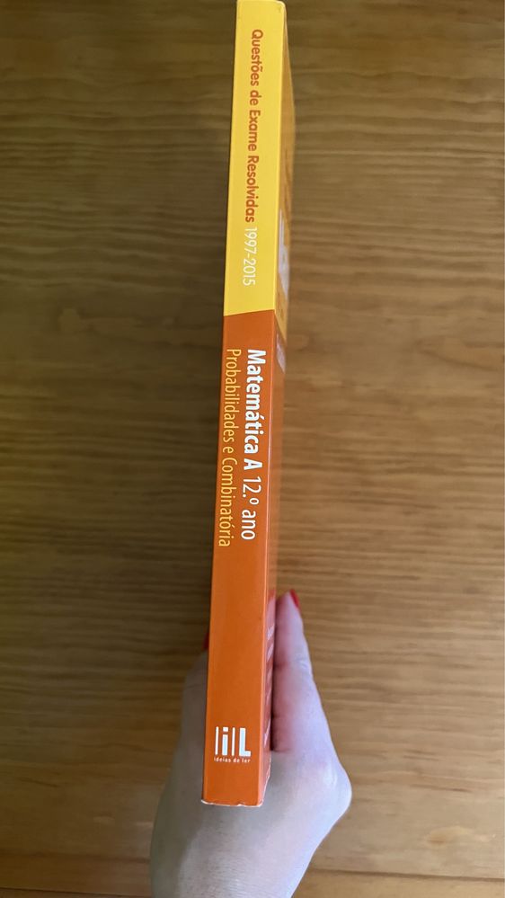 Livro de Matemática A - Questões de exames resolvidos
