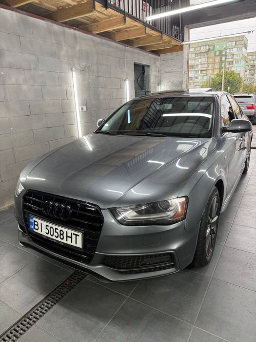 Продам Audi A4 2.0 TFSI QUATTRO