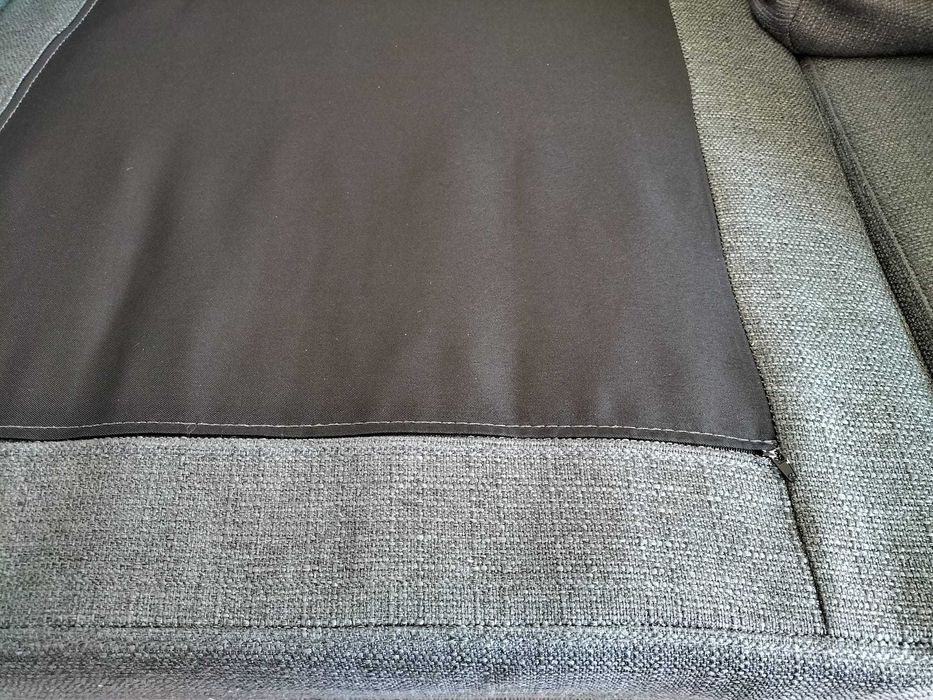 Sofá cinzento de molas de 3 lugares