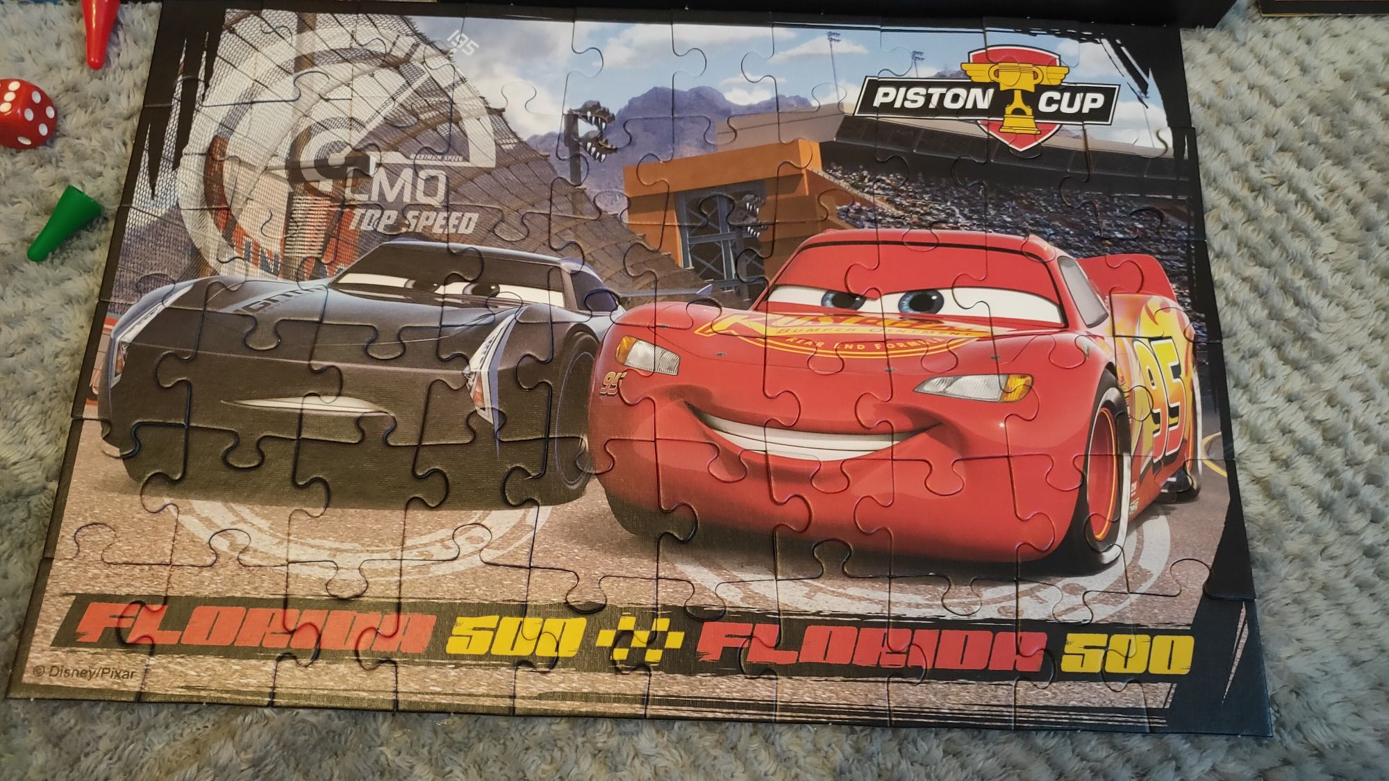 Gra plus puzzle zygzak McQueen
