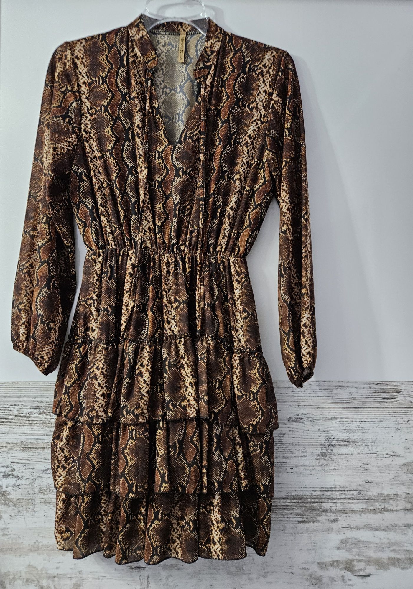 Sukienka włoska w stylu boho w modny print/rozmiar uniwersalny