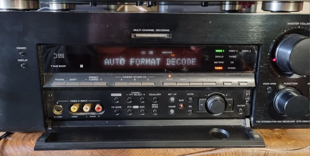 Mocny Amplituner SONY STR-DB840 z pilotem
