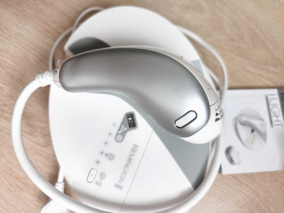 Depilator Remington I-LIGHT Prestige IPL6750