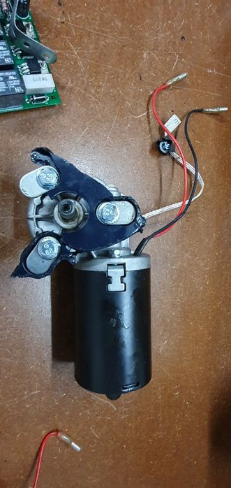 Motor para portão seccionado