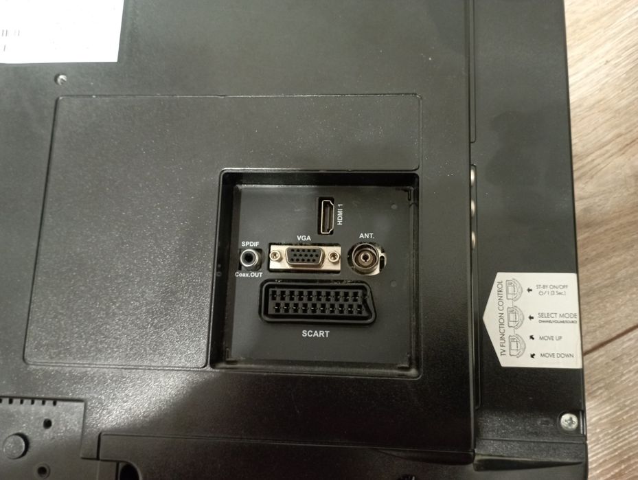 Телевізор HYUNDAI HLH22840 MP4