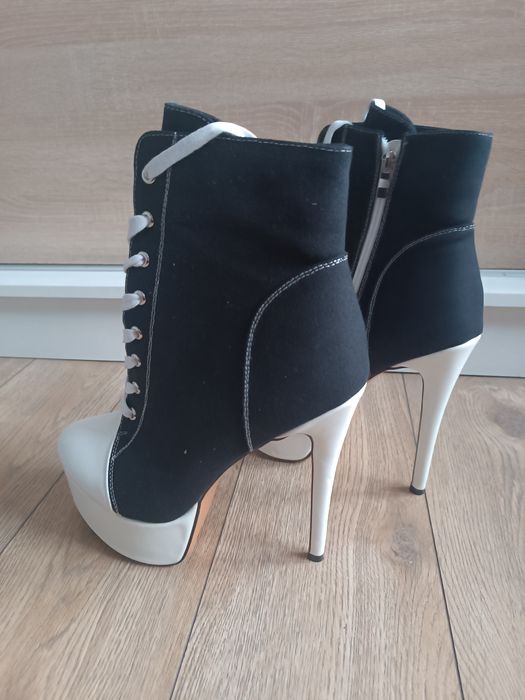 Szpilki trampki onlymaden