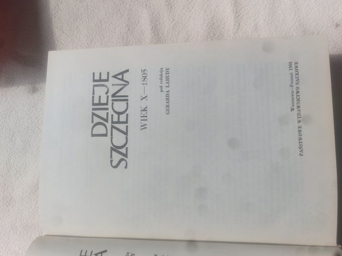 Dzieje szczecina tom 2 i 3 oraz Zamek ksiązecy w Szczecinie