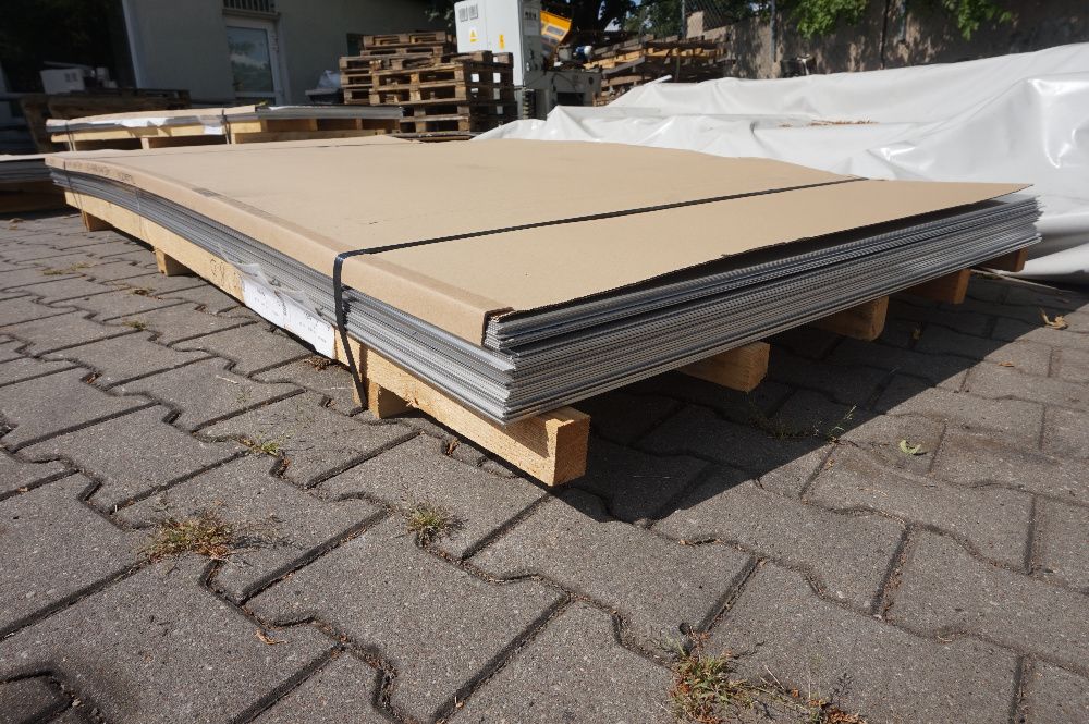Blacha kwasoodporna, nierdzewna 4x1000x2000mm gat. 304 / 1.4301 BYTOM