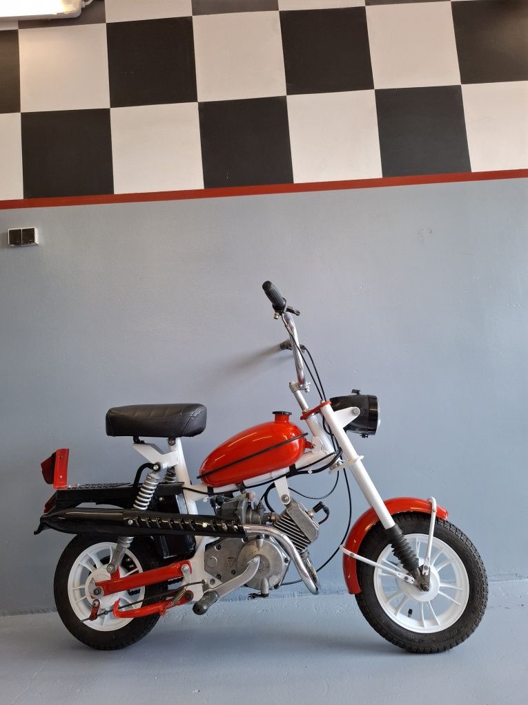 Motorynka M2 1981r.super Prezent