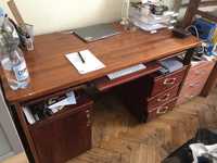 Drewniane biurko 30-letnie