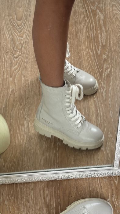 Жіночі черевики tommy hilfiger на осінь