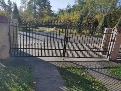 Sprzedam furtkę +bramę