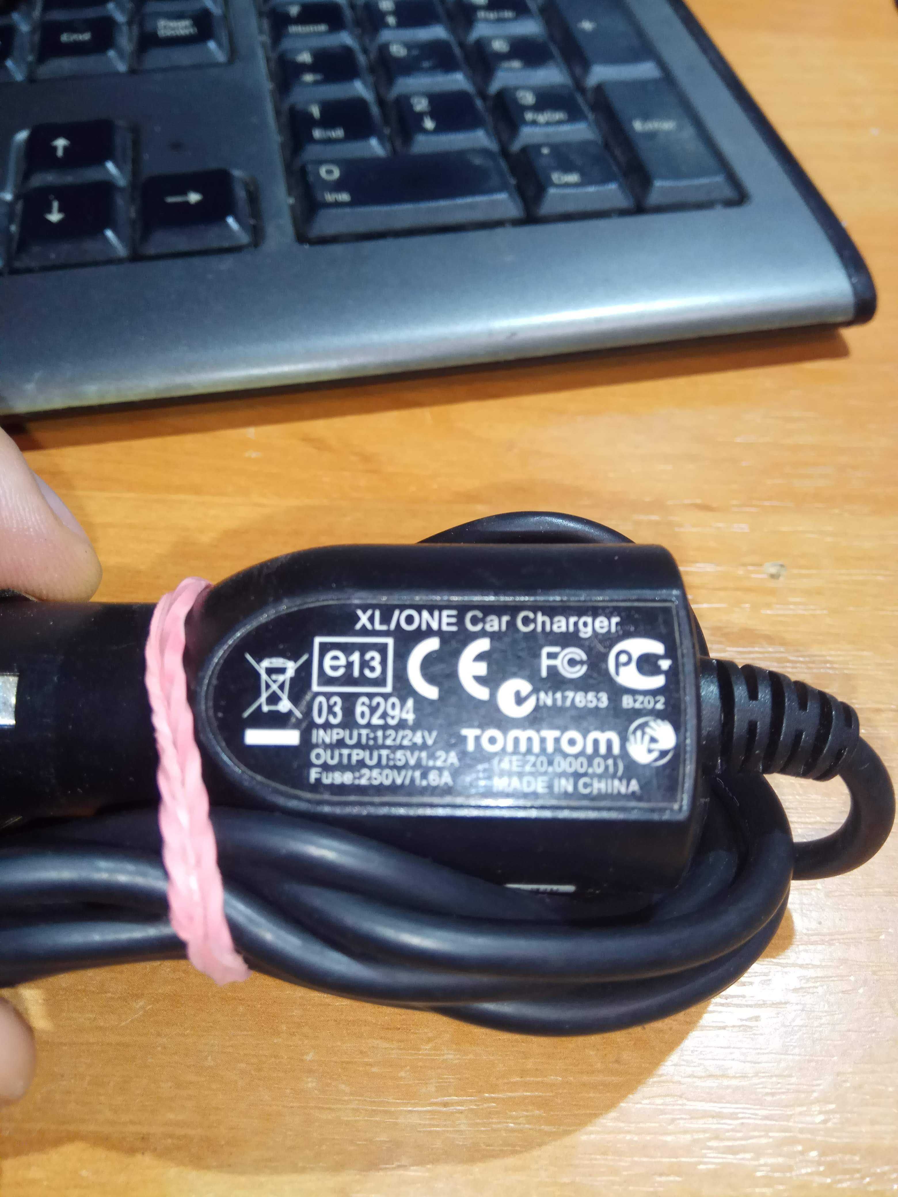 Зарядний блок в прикурувач 12V на 5V 1A Mini-USB для навігатора DVR