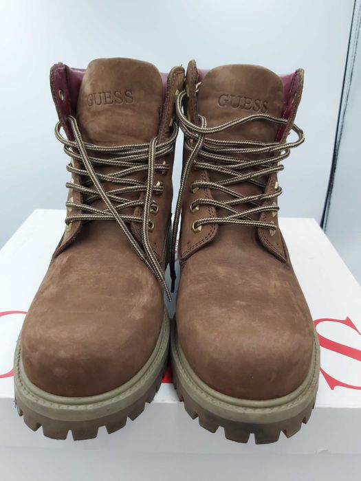 Glany botki GUESS trapery brązowe rozmiar 41 nubuk trzewiki