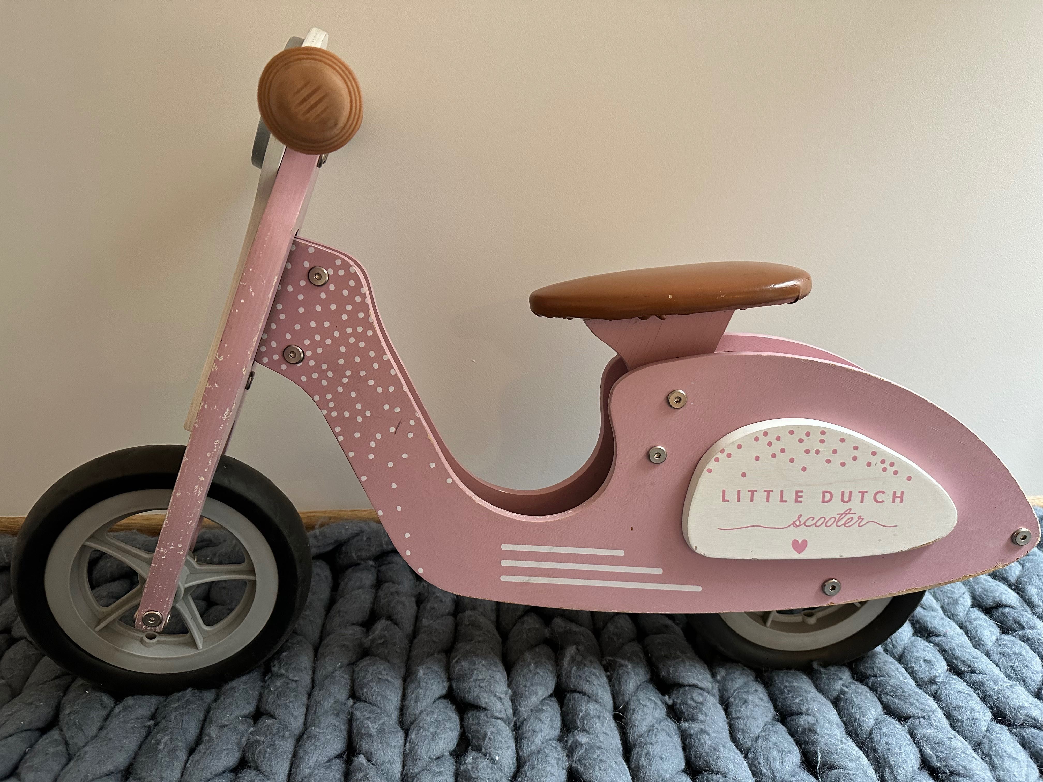 Rowerek biegowy- jeździk, Little Dutch Scooter dla dziewczynki.