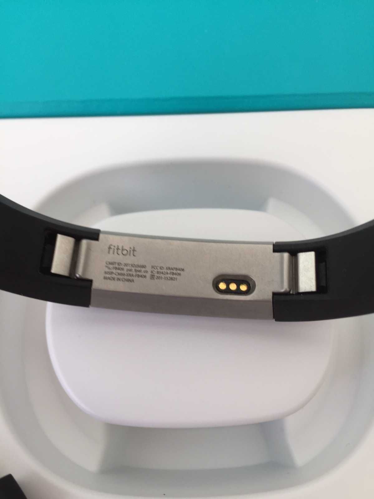 Новый браслет-часы Fitbit Alta Black