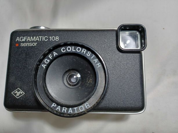 Máquina fotográfica Agfamatic 108.