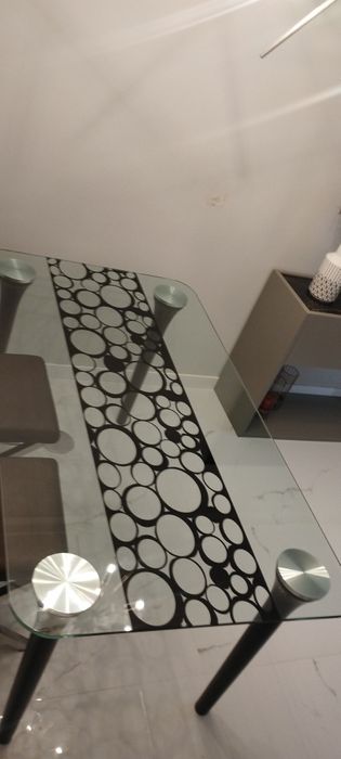 Mesa de vidro 1.3mm temperado 180€