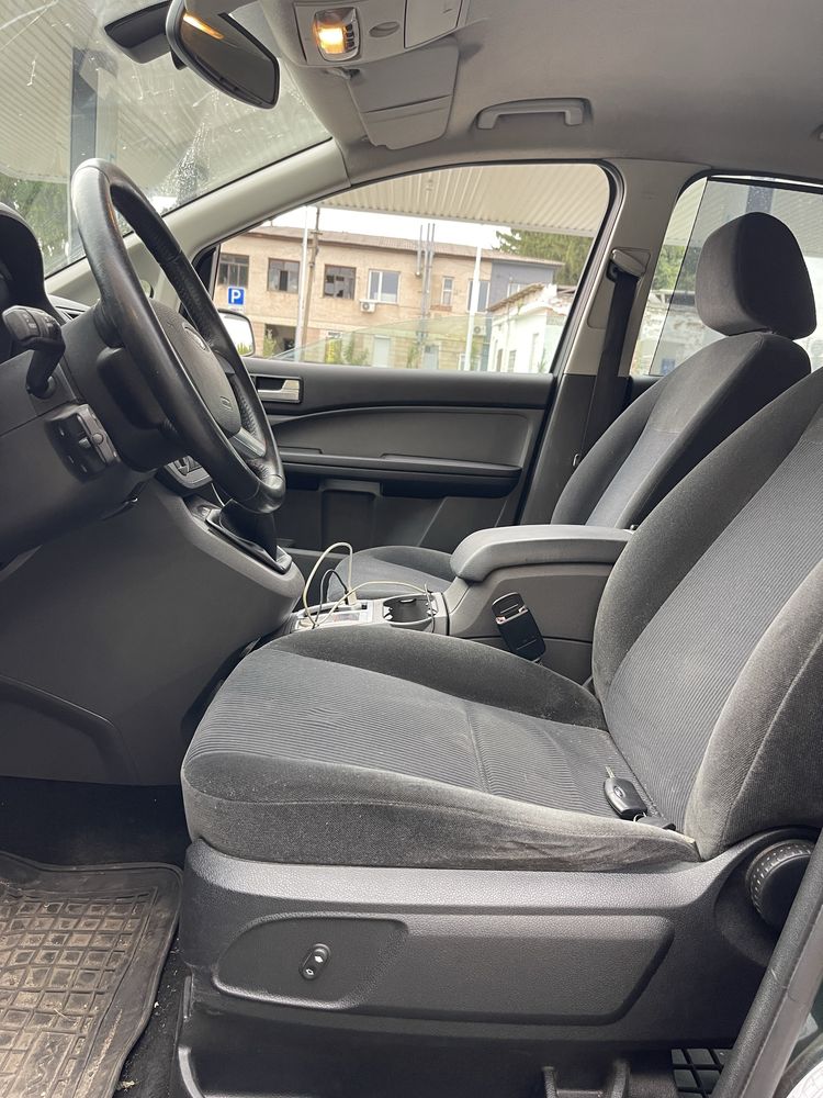 Ford C-Max 1.8 Complictation Chia