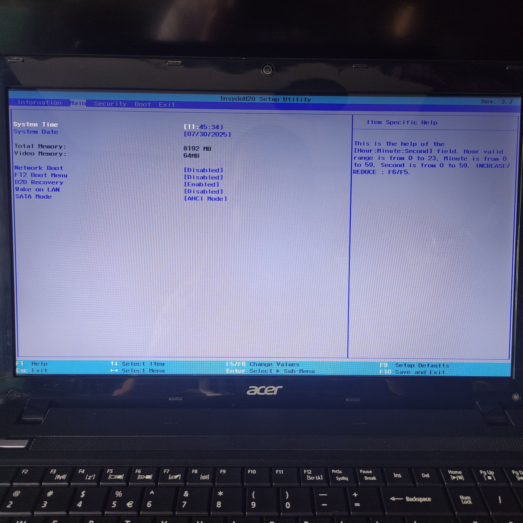 Laptop Acer Aspire E1-571, Intel Core I3-3120M, 8 GB RAM, zasilacz.