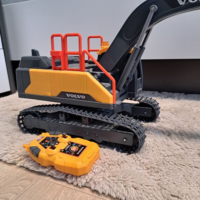 Koparka VOLVO - zdalnie sterowana