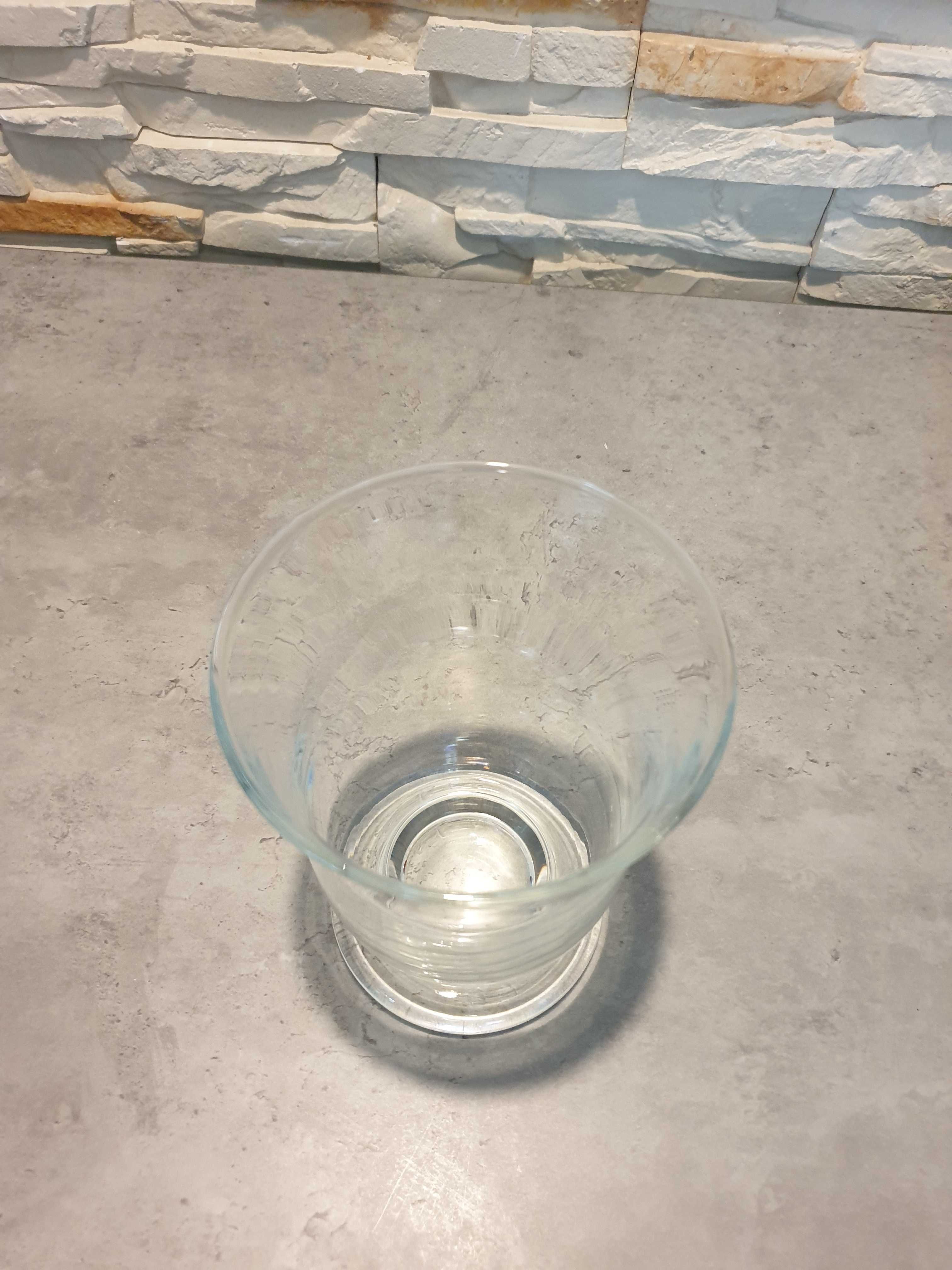 szklany wazon 16 cm