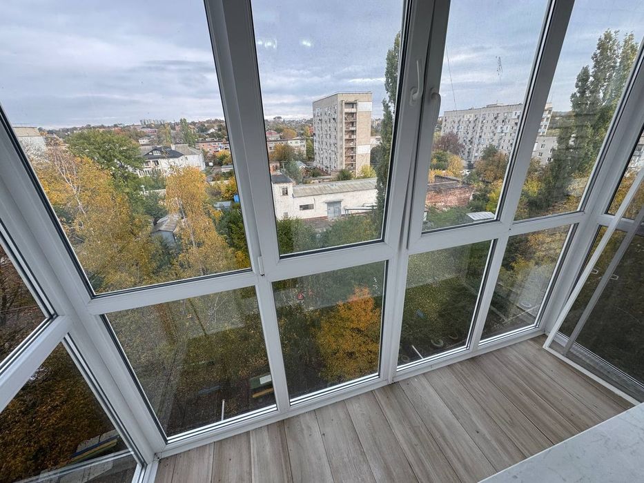 Продається 3х кімнатна квартира 61м² р-н 14 школи. Автономне опалення