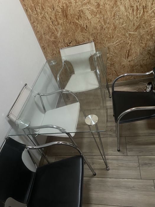 Mesa de vidro – 100€