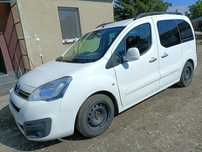 Citroen Berlingo 1.6d 120km 6biegow 2016r