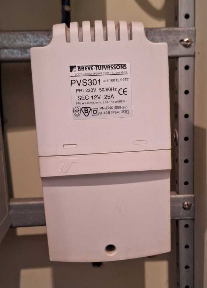 Transformator IP54 230VAC/12VDC Breve PVS301