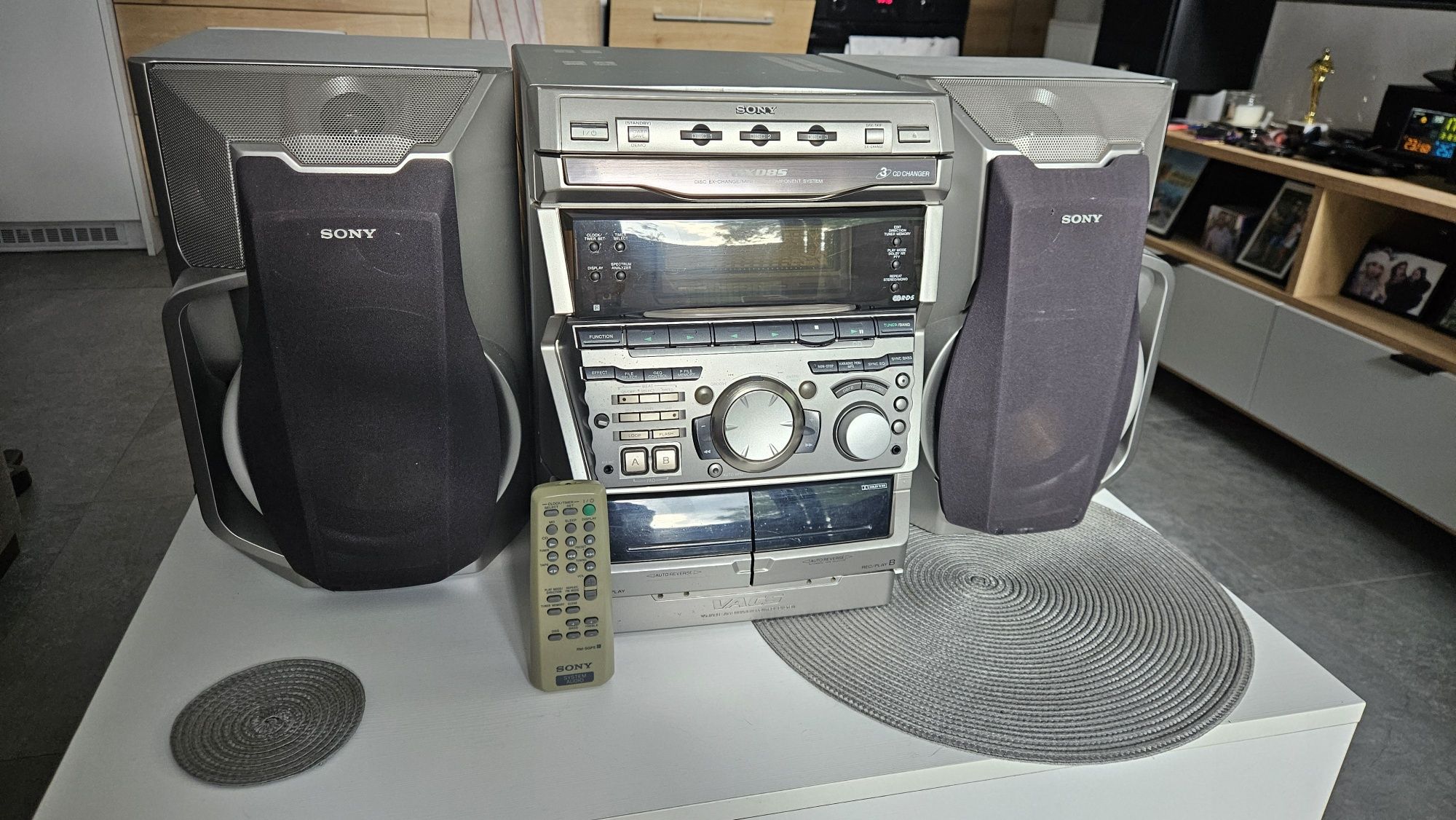 Wieza Sony RXD8S