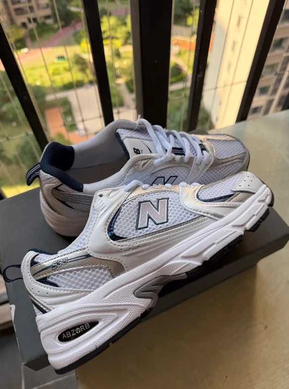 white* Damskie New Balance530 UnisexTrampki roz. 39.5