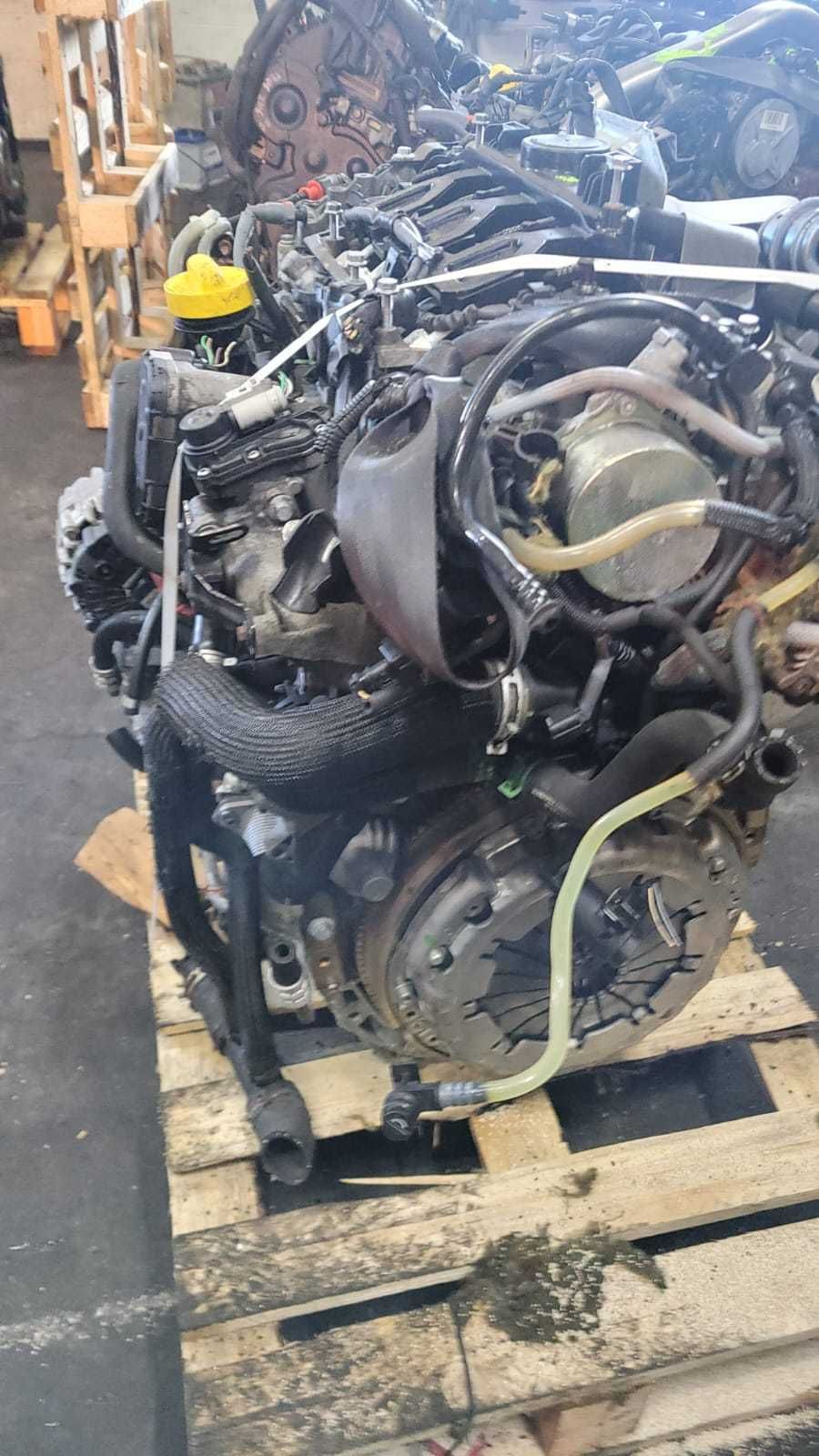 RENAULT TRAFIC OPEL VIVARO 2.0 DCI M9R786 m9r 786  m9r 630 silnik