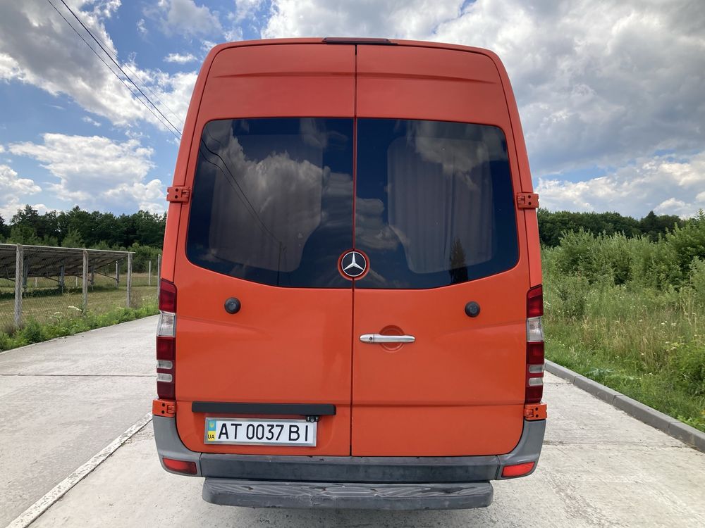 Mercedes-Benz Sprinter