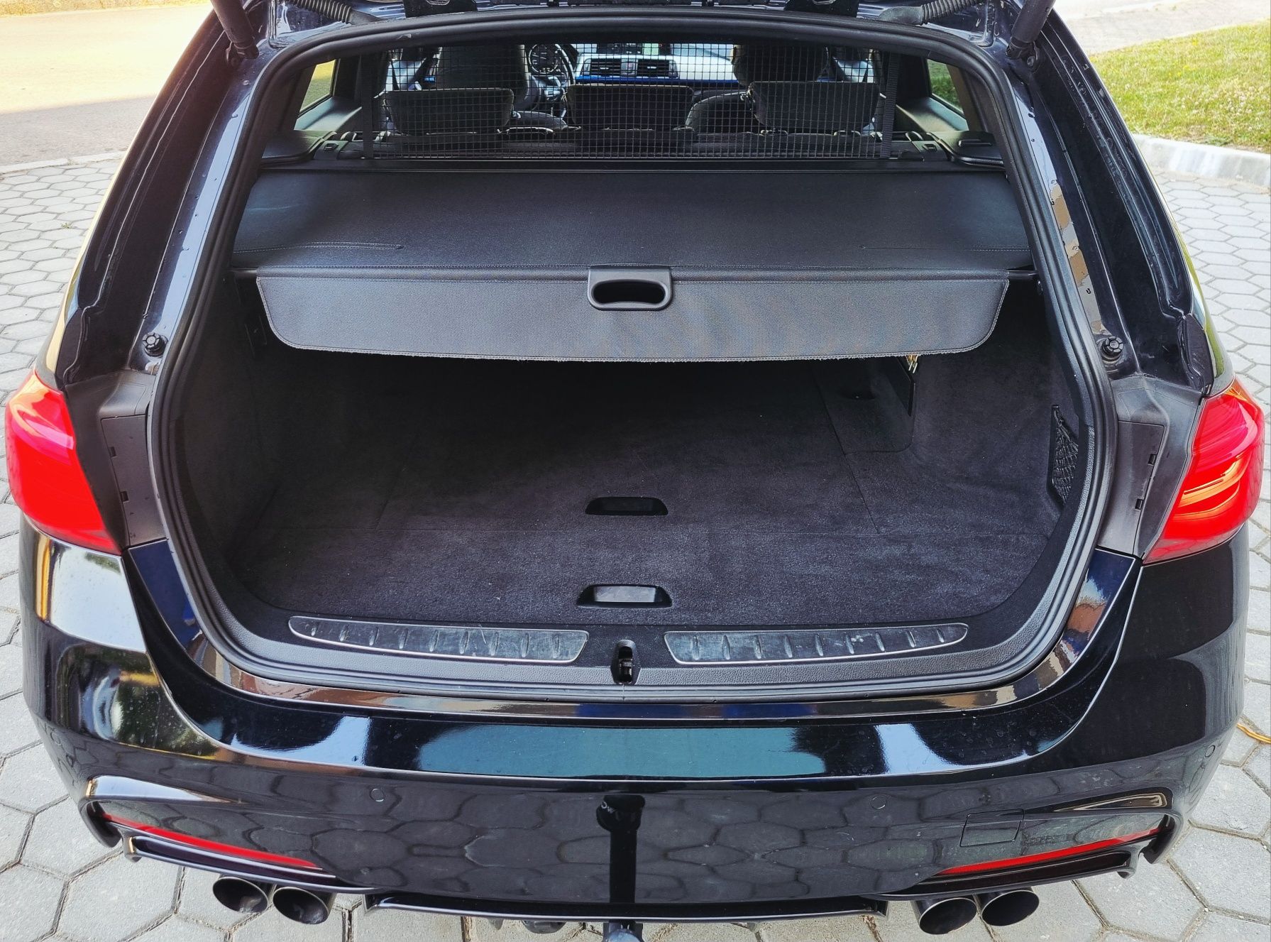 BMW 320d AUTO PACK M Negociável