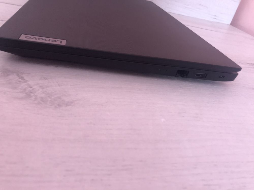 Ноутбук LENOVO V15 G2 ALC Black (82KD002RRA)