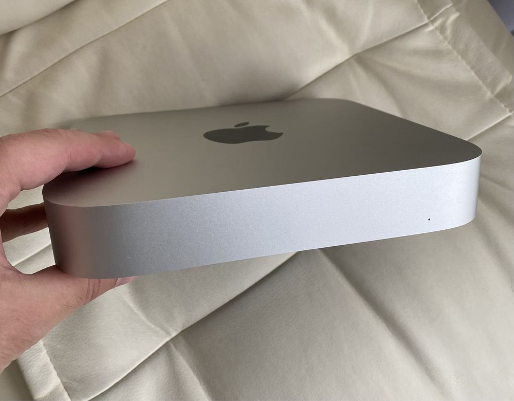 Mac mini 2020 M1 8GB RAM, 512GB SSD - Apple Intelligence