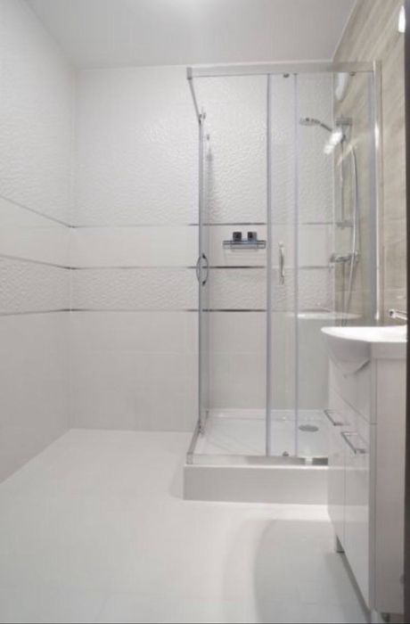 ROOM for rent to FEMALE Student at Wigilijna Street. Bills included !