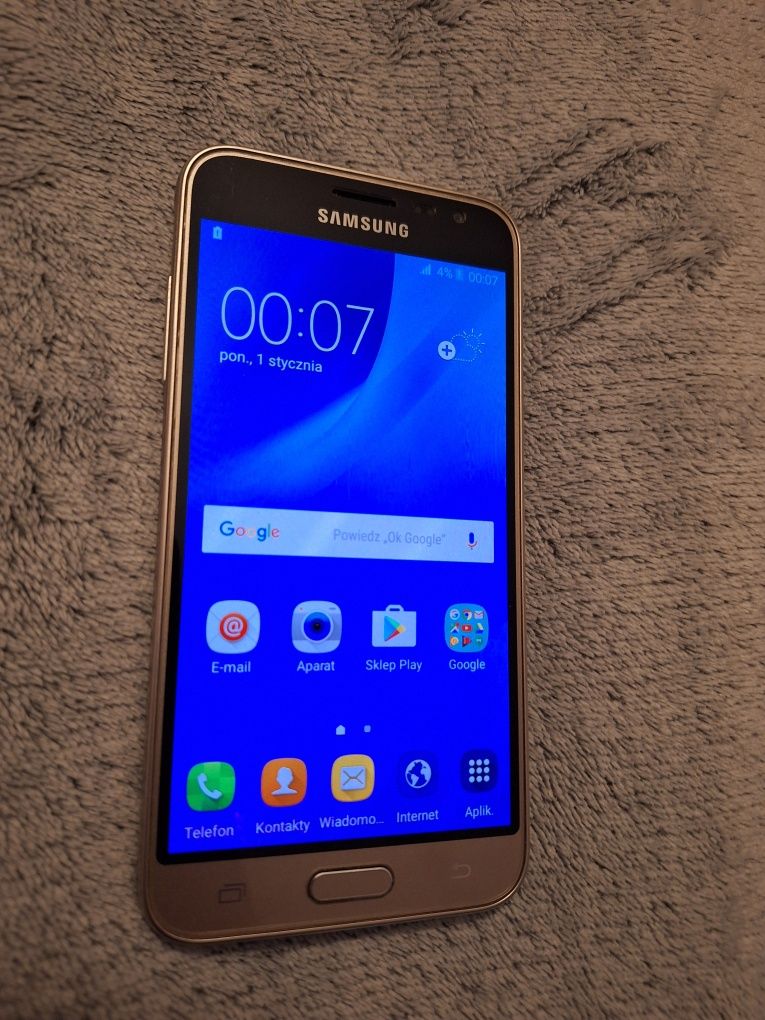 Samsung galaxy J3 6 (2016)