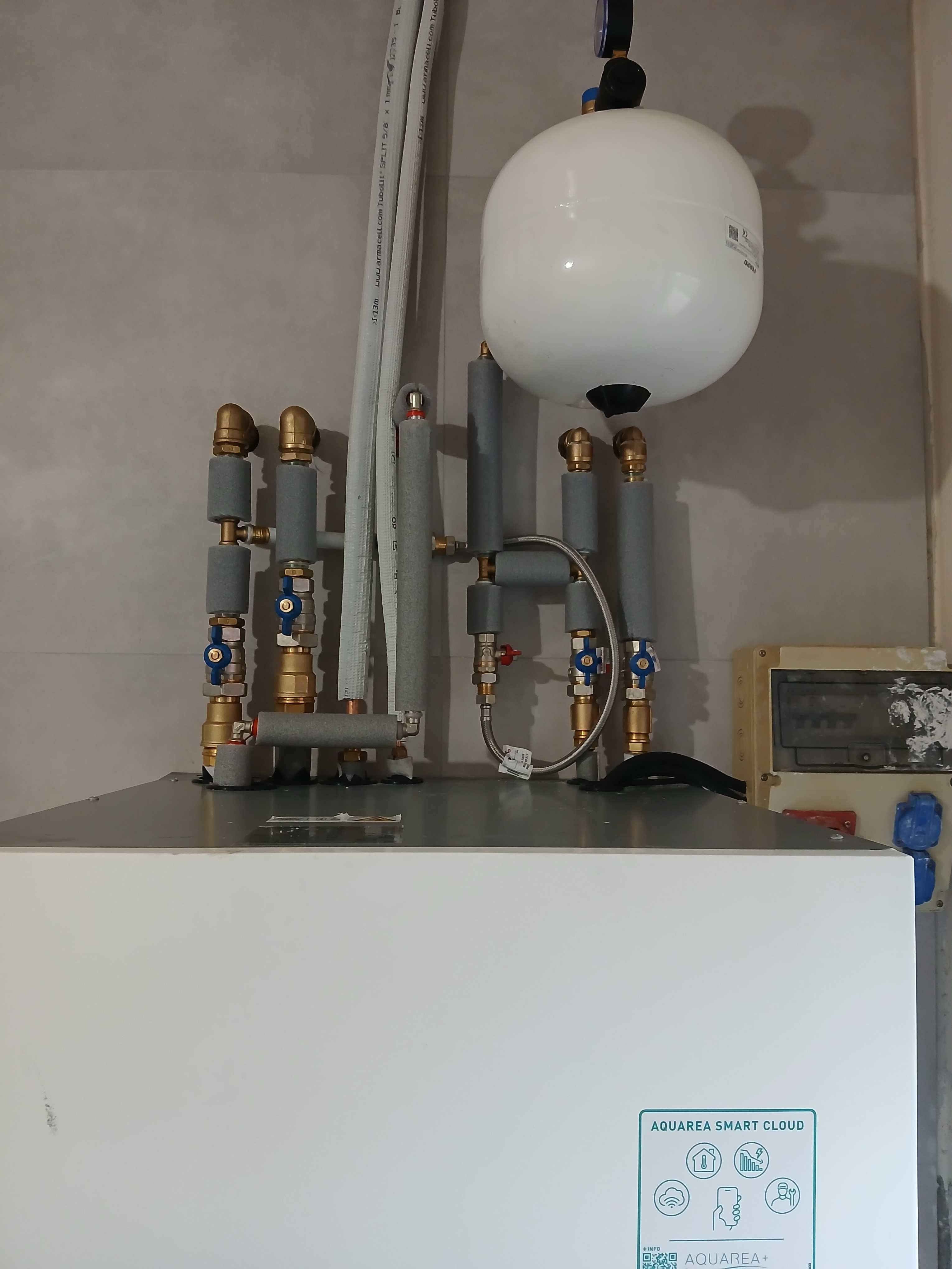 Pompa ciepla Panasonic 7kw all in one