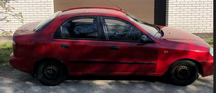 Продам машину DAEWOO LANOS