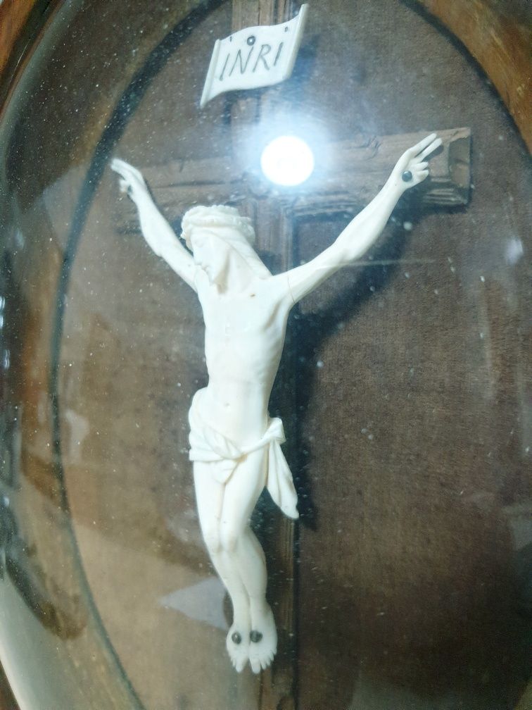 Precioso antigo registo / crucifixo esculpido emoldurado vidro curvado