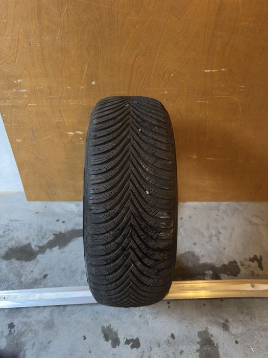 Шина Michelin Alpin 5 205/55 16