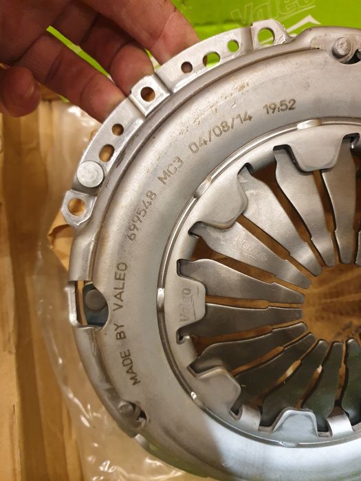 Valeo sprzęgło  826339 skoda fabia Octavia  1.4 16V VW POLO+LuK 623373
