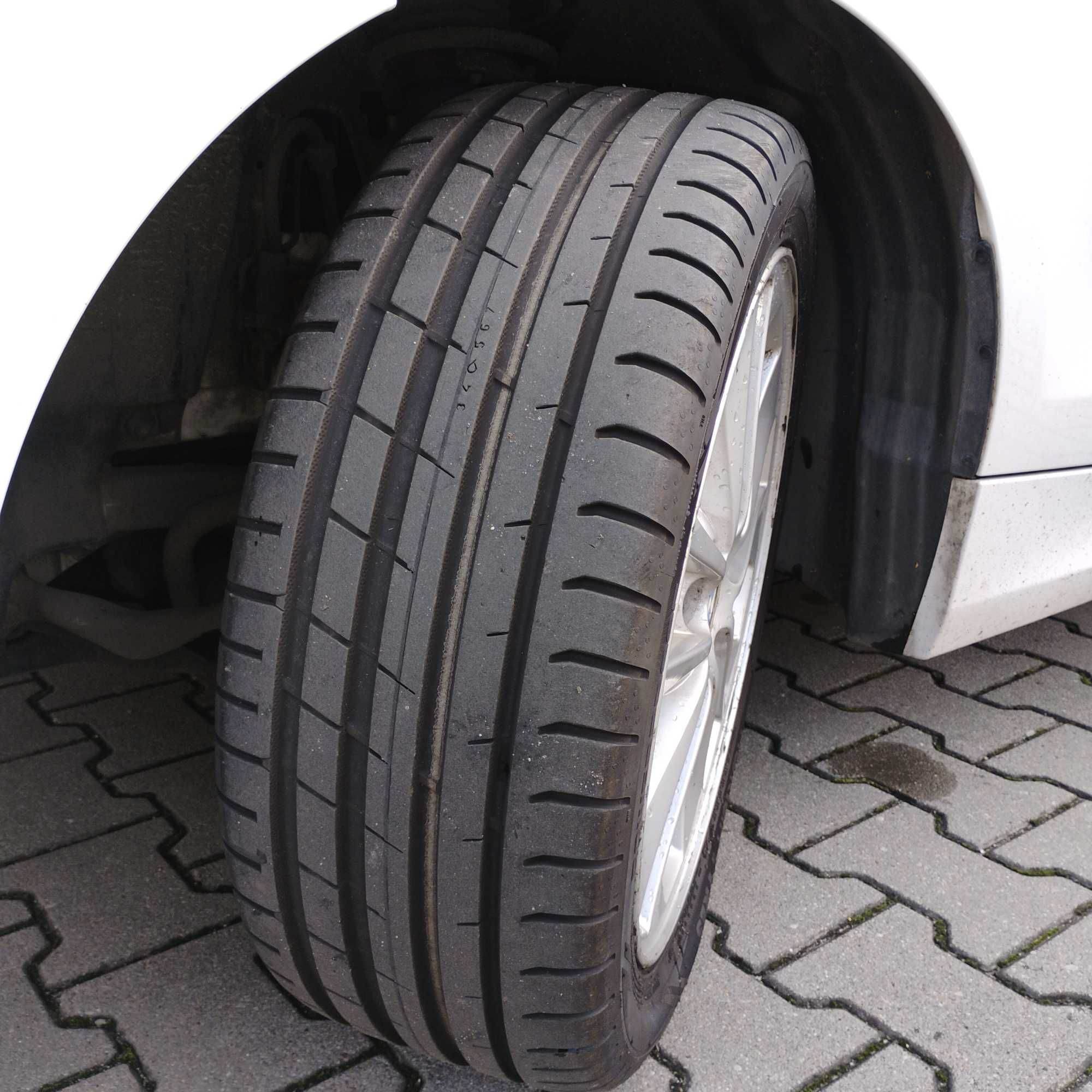BMW 1 2.0 benzyna 2009r