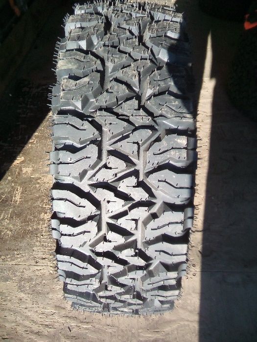 Opona Equipe 265/70 R17 Wrangler 4x4