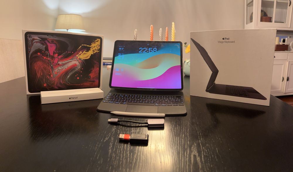 iPad Pro 12.9” – 64GB, Wi-Fi + Celular + Extras