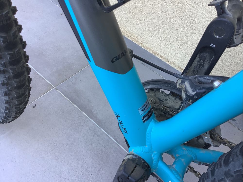 Bicicleta Giant Talon 2