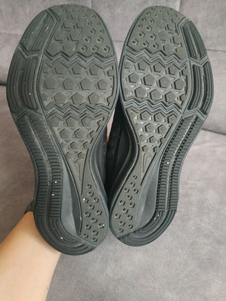 Adidasy Nike Running 38